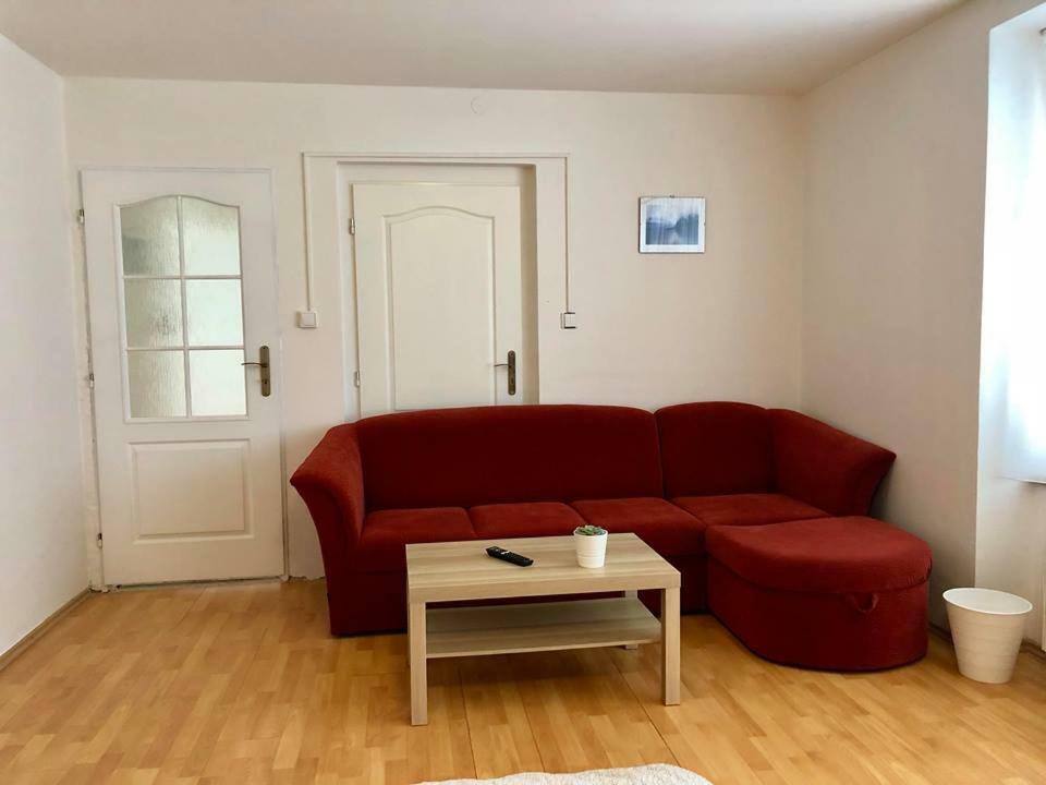 Appartamento Celý dům v historickém centru Loun Louny Esterno foto